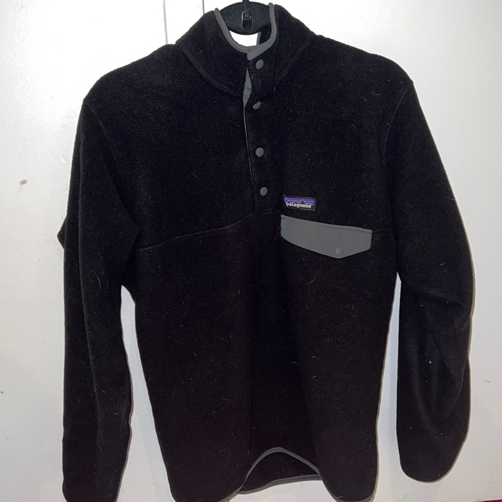 Black Patagonia Sweater. Size small